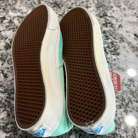 Vans Classic Slim Tennis Shoe Mens Boys Girls Womens Tie Dye Green Blue Kids - Picture 5 of 10